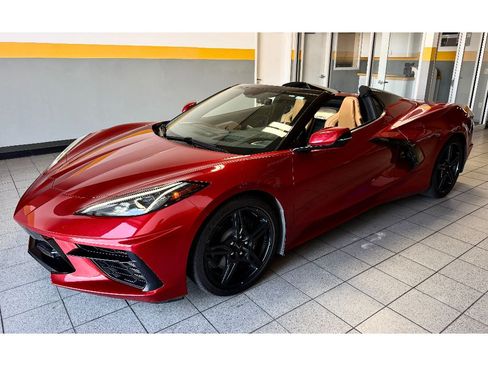 Used 2021 Chevrolet Corvette Stingray Preferred Conv w/ 2LT RWD image 19