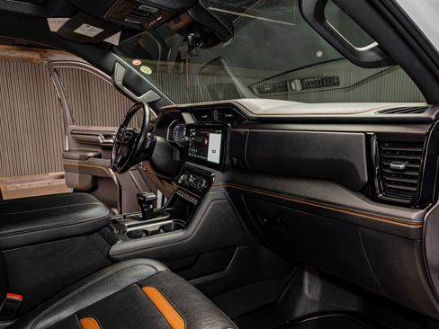 Used 2023 GMC Sierra 1500 AT4 w/ AT4 Premium Package image 15