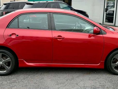 Used 2012 Toyota Corolla S image 4