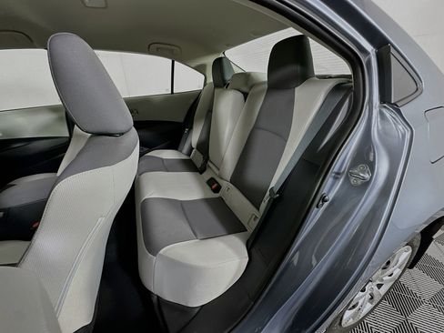 Used 2025 Toyota Corolla LE image 25