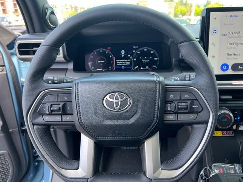 New 2026 Toyota 4Runner TRD Off-Road Premium AWD/4WD image 21