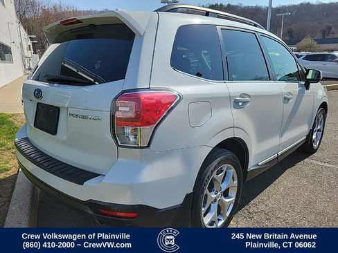 Used 2018 Subaru Forester 2.5i Touring image 3