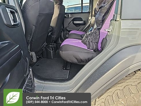 Used 2019 Jeep Wrangler Unlimited Sport S image 7