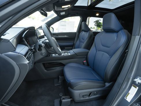 New 2026 INFINITI QX60 Sport w/ Dark Cargo Package image 6