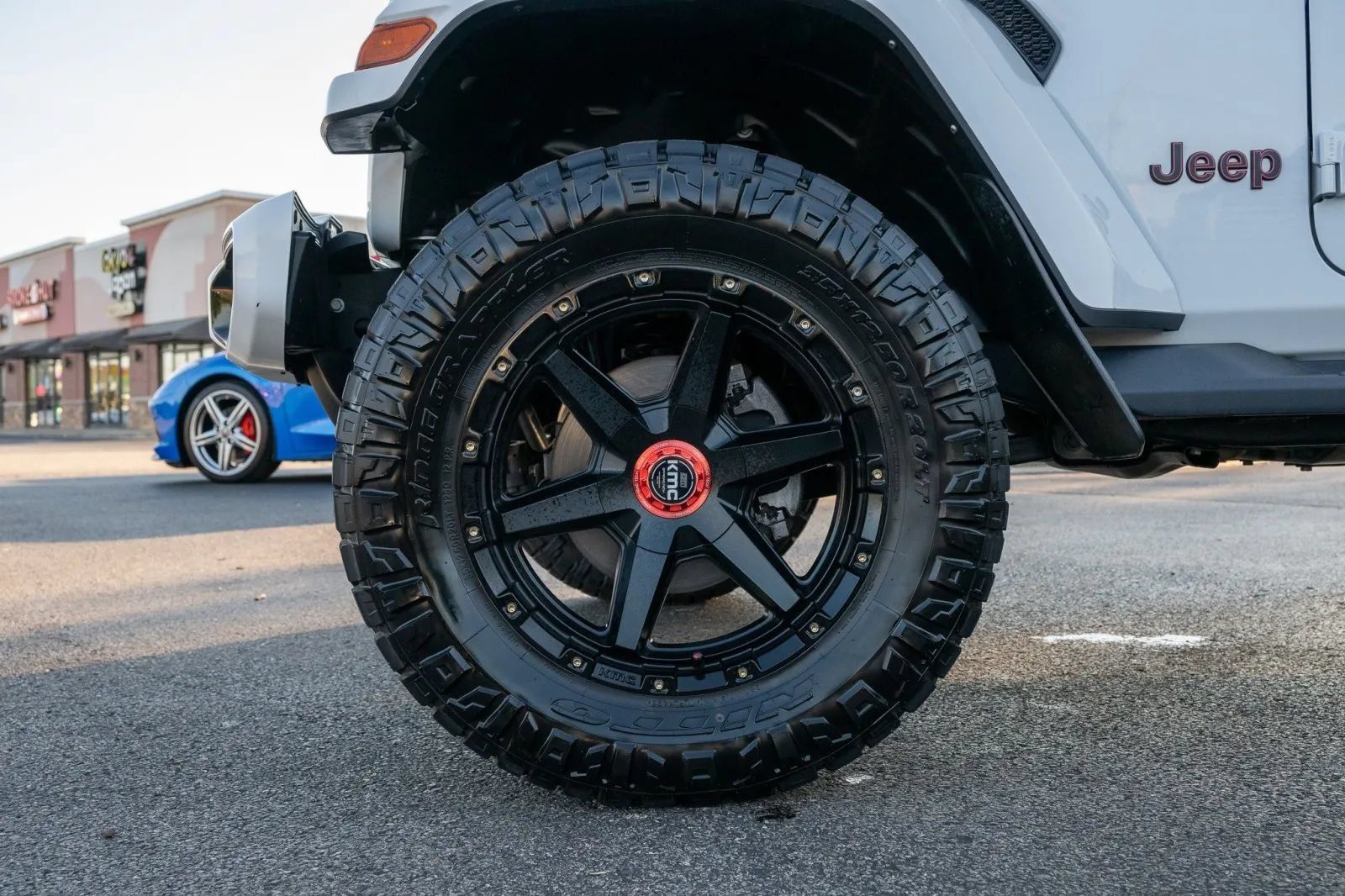 Used 2022 Jeep Gladiator Overland AWD/4WD image 14