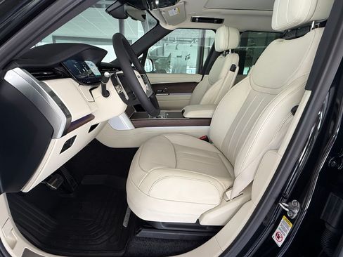 New 2026 Land Rover Range Rover SE AWD/4WD image 5