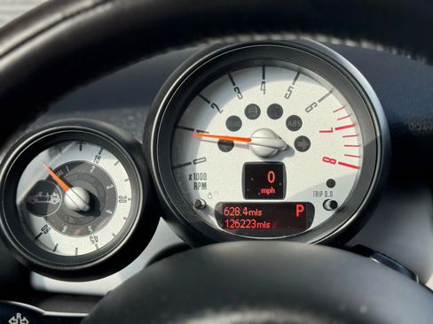 Used 2012 MINI Cooper Convertible image 34