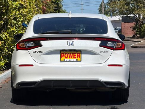 Used 2024 Honda Civic Sport image 5