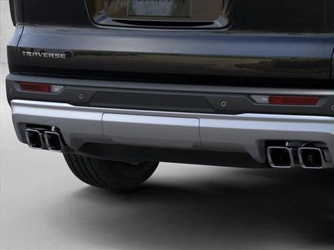 Used 2026 Chevrolet Traverse LT w/ LPO, Floor Liner Package image 14