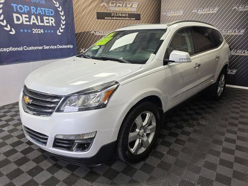 Used 2016 Chevrolet Traverse LTZ FWD image 1
