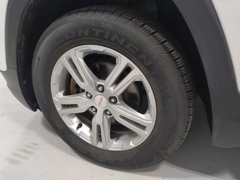Used 2019 GMC Terrain SLE w/ LPO, Floor Liner Package FWD image 31