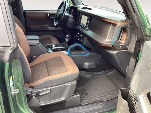 Used 2022 Ford Bronco Outer Banks image 15
