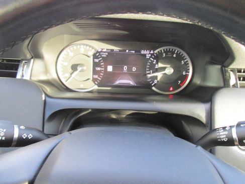 Used 2021 Land Rover Discovery Sport S image 44