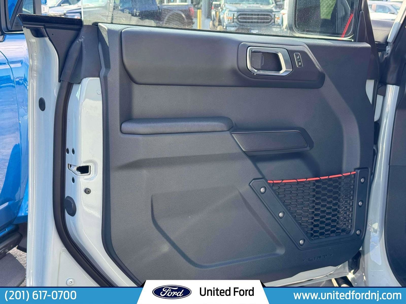 Used 2024 Ford Bronco Raptor w/ Interior Carbon Fiber Pack 6 AWD/4WD image 29