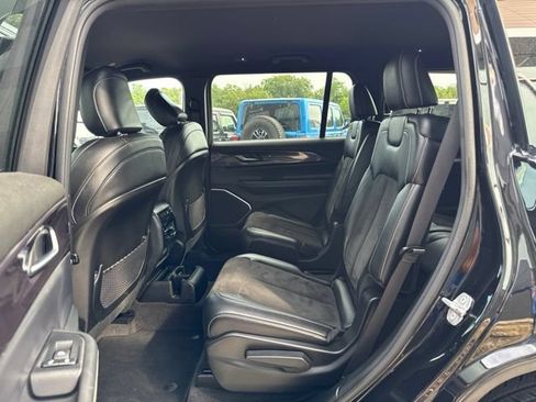 Used 2021 Jeep Grand Cherokee L Laredo AWD/4WD image 13