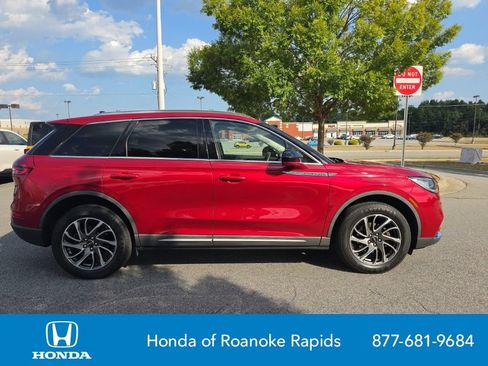 Used 2020 Lincoln Corsair FWD image 6