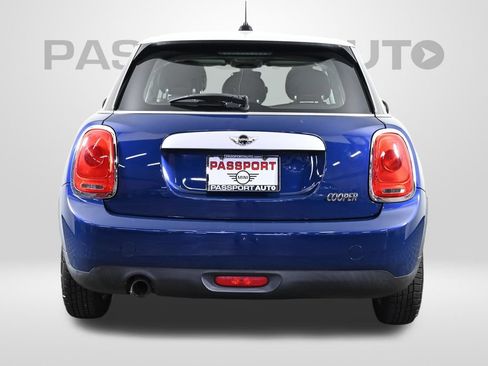 Used 2015 MINI Cooper 4-Door Hardtop FWD image 6