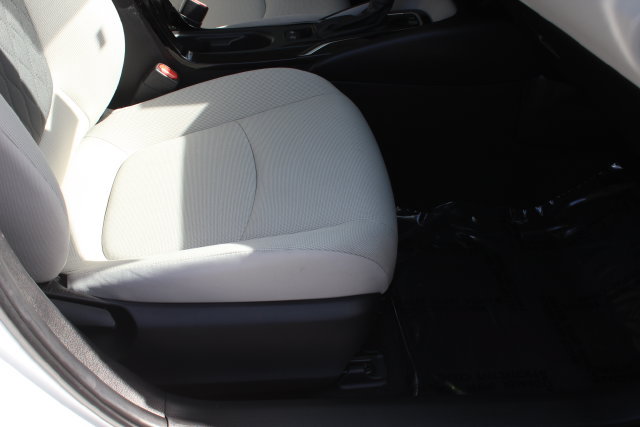 Used 2022 Toyota Corolla LE FWD image 27