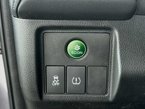 Used 2018 Honda HR-V EX-L image 10