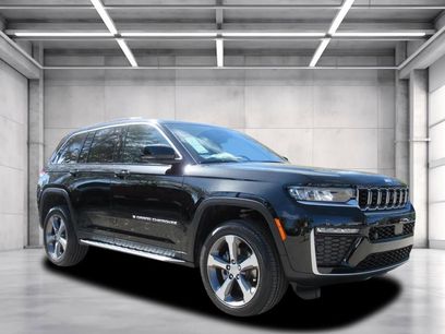 New 2026 Jeep Grand Cherokee Limited w/ Luxury Tech Group II