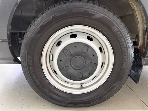 Used 2016 Ford Transit 250 130 Low Roof RWD image 20