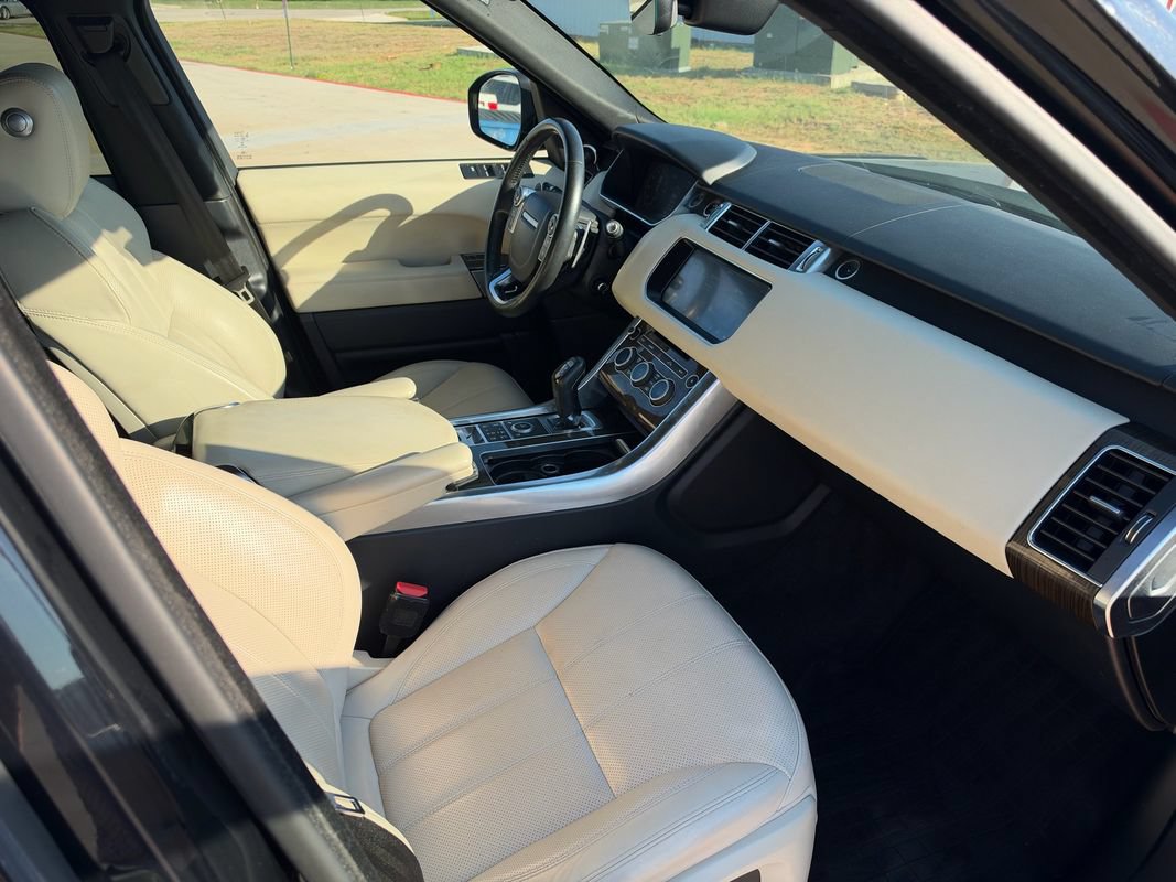 Used 2017 Land Rover Range Rover Sport AWD/4WD image 12