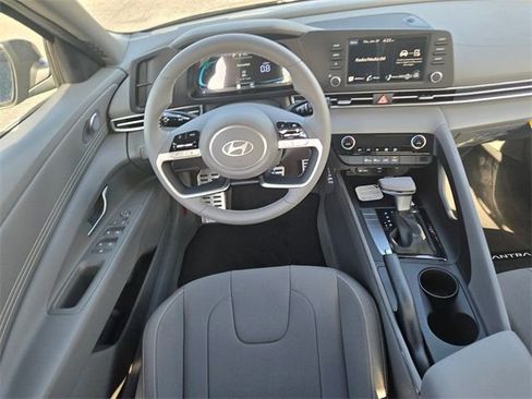 New 2026 Hyundai Elantra Sport image 27