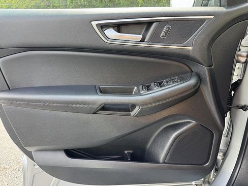 Used 2021 Ford Edge SEL w/ Convenience Package AWD/4WD image 25