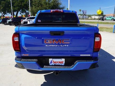 New 2025 GMC Canyon Elevation image 8