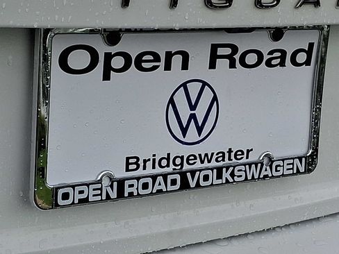 Certified 2022 Volkswagen Tiguan SE AWD/4WD image 30