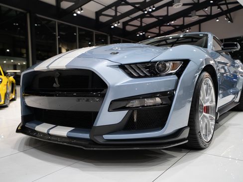 Used 2022 Ford Mustang Shelby GT500 RWD image 36