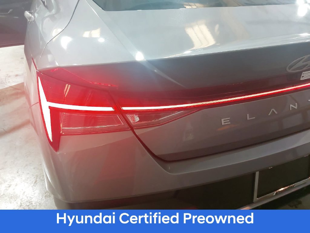 Certified 2025 Hyundai Elantra SEL FWD image 34