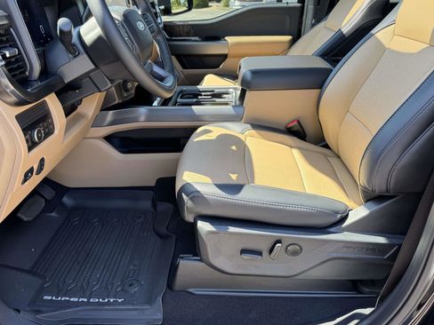 Certified 2026 Ford F250 Lariat w/ Tremor Off-Road Package AWD/4WD image 17