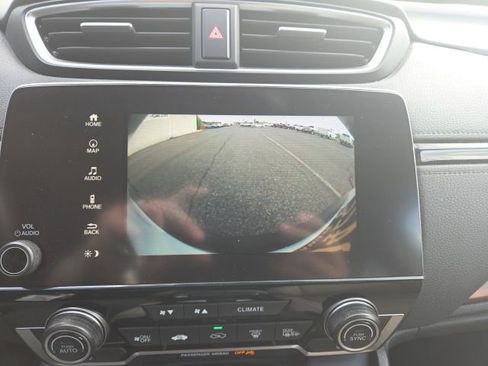 Used 2019 Honda CR-V Touring image 14