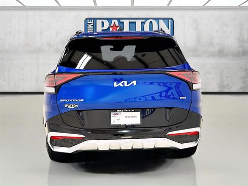 Used 2023 Kia Sportage SX image 6