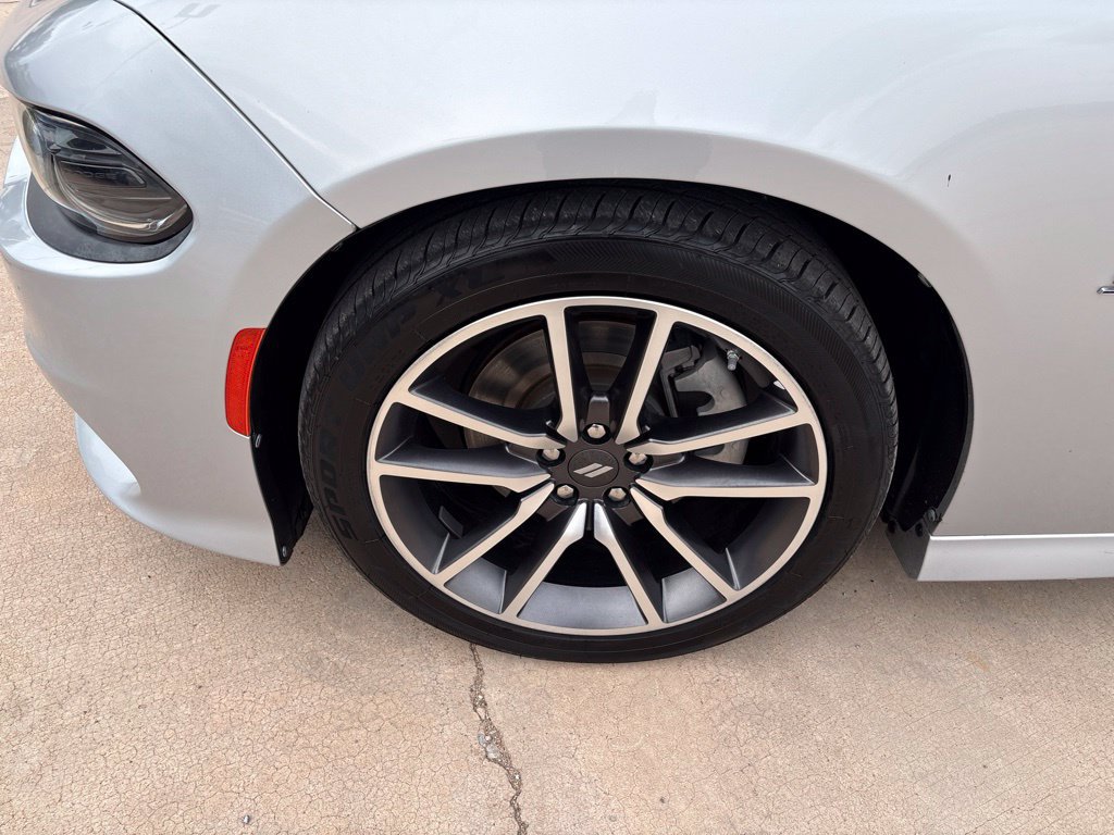 Used 2023 Dodge Charger R/T RWD image 9
