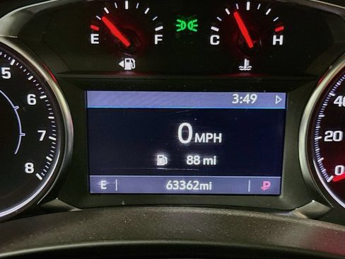 Used 2023 GMC Terrain AT4 AWD/4WD image 12
