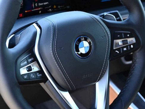 New 2026 BMW X5 xDrive50e image 22