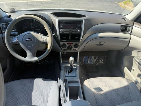 Used 2010 Subaru Forester 2.5X AWD/4WD image 14