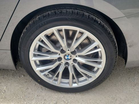 Used 2024 BMW 330i Sedan RWD image 7