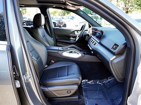 Used 2022 Mercedes-Benz GLE 350 4MATIC image 11