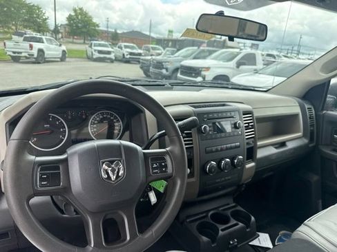 Used 2012 RAM 1500 Express RWD image 30