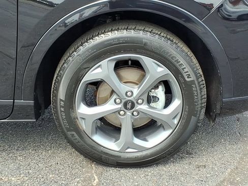 Used 2024 Ford Escape ST-Line w/ Tech Pack #1 AWD/4WD image 9