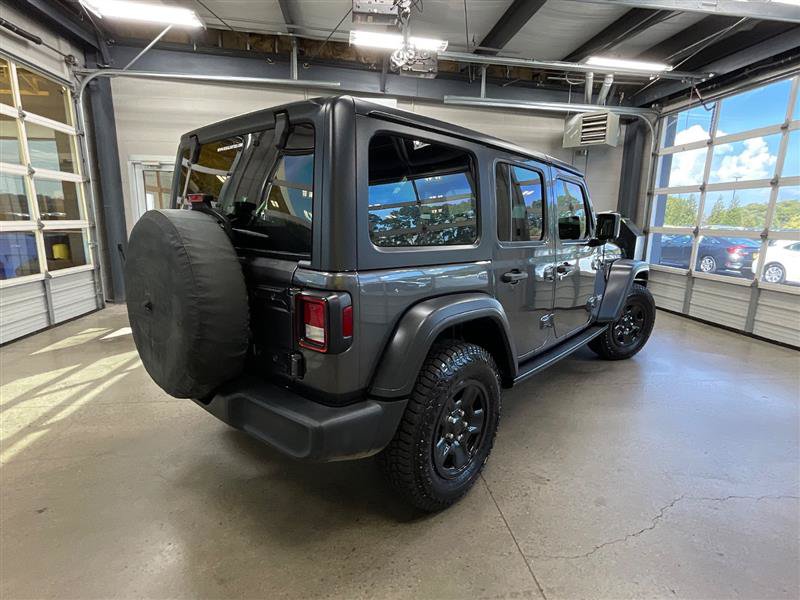 Used 2018 Jeep Wrangler Unlimited Sport AWD/4WD image 5