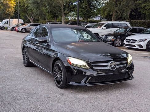 Used 2021 Mercedes-Benz C 300 Sedan image 3