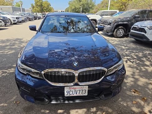 Used 2019 BMW 330i Sedan w/ Convenience Package RWD image 8
