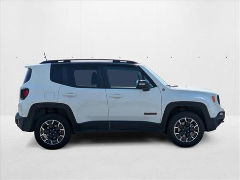 Used 2023 Jeep Renegade Trailhawk image 6