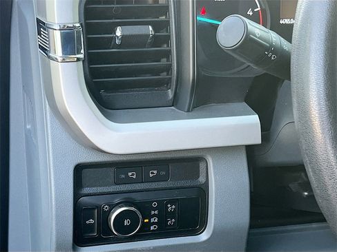 Used 2024 Ford F350 XLT image 10