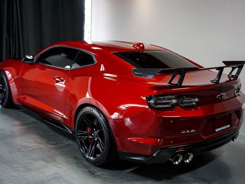 Used 2021 Chevrolet Camaro ZL1 image 33