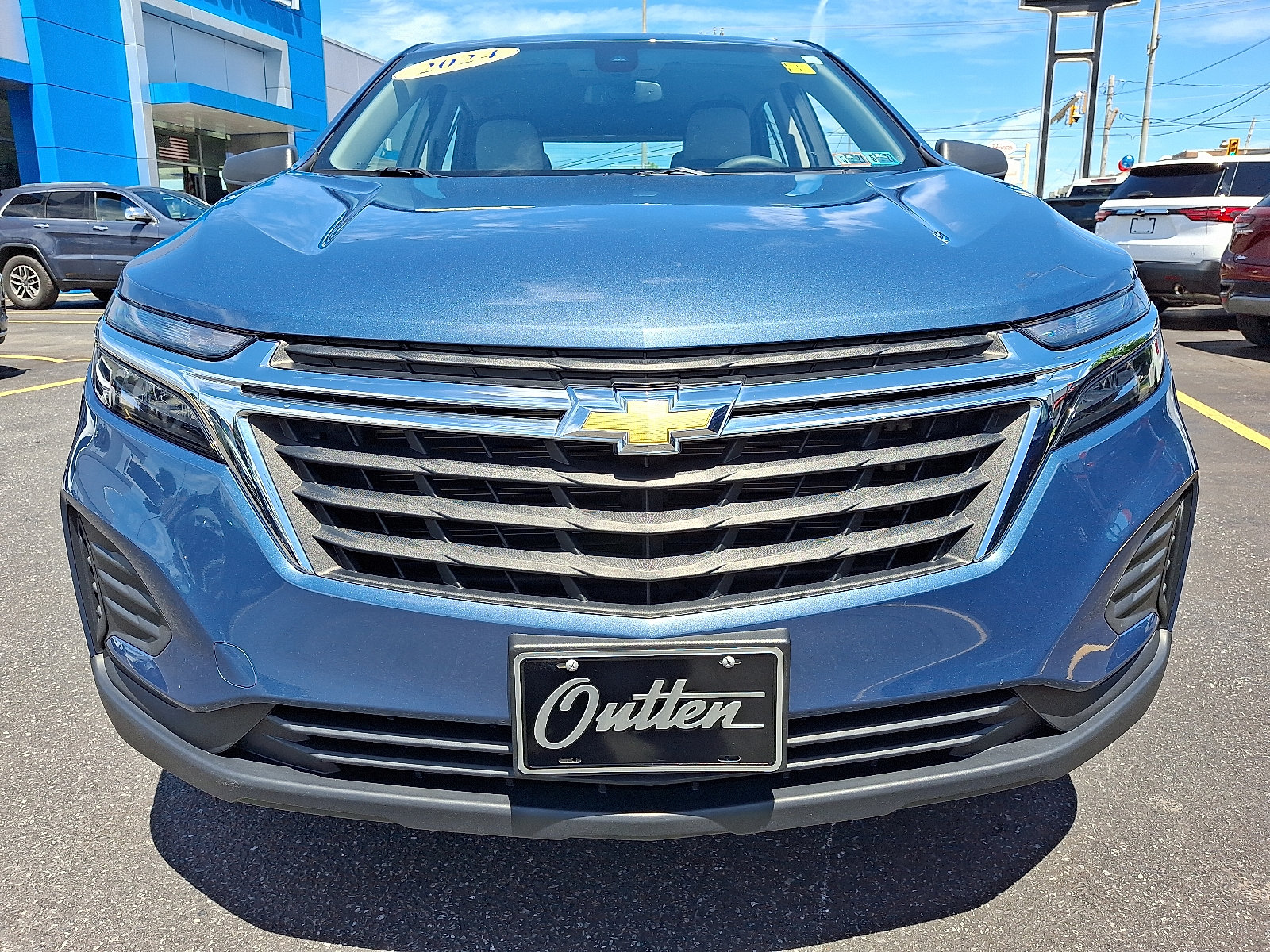 Used 2024 Chevrolet Equinox LS AWD/4WD image 9